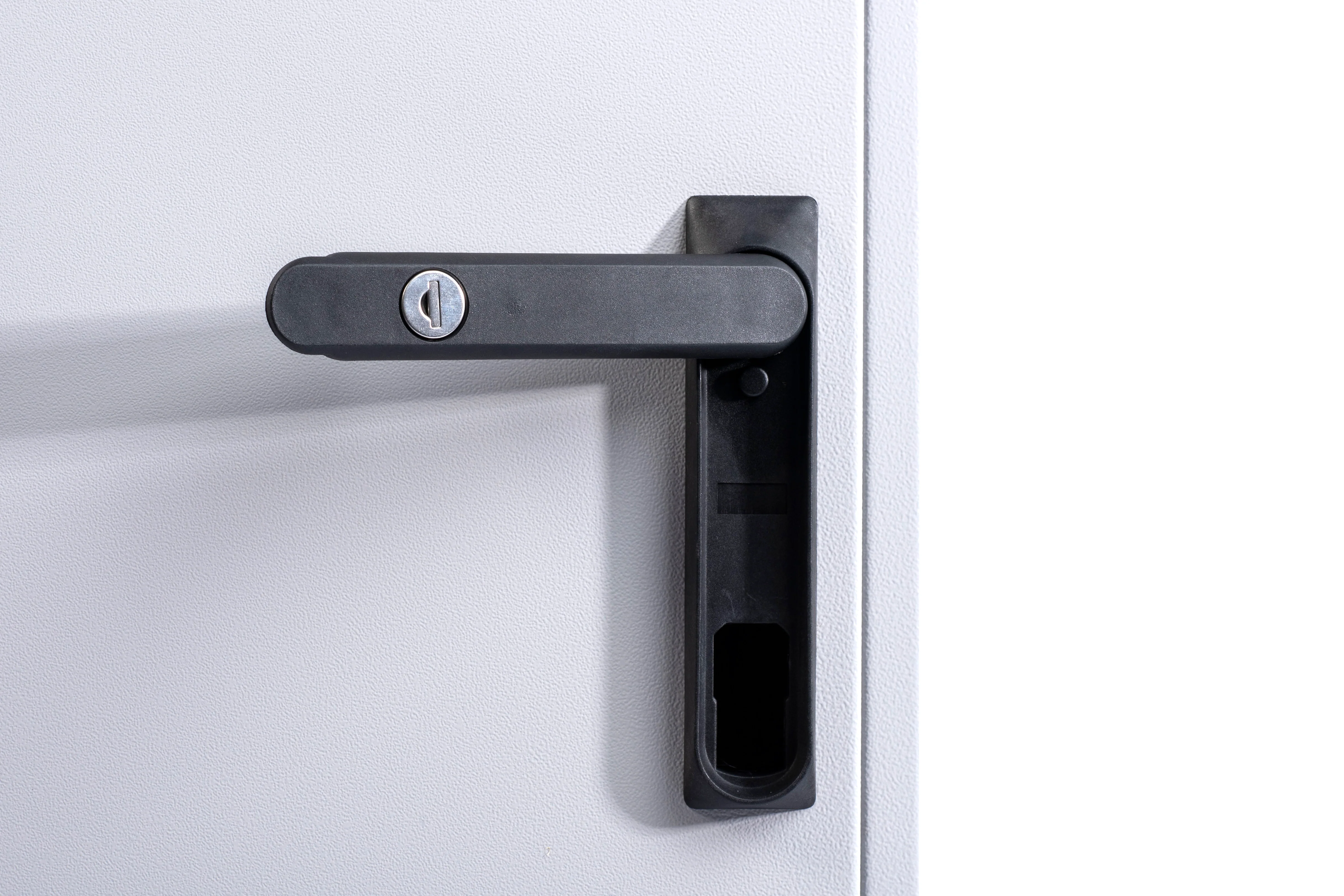 Air-Conditioned Server Racks - Image 4